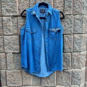 Denim vest with floral embroidery size S